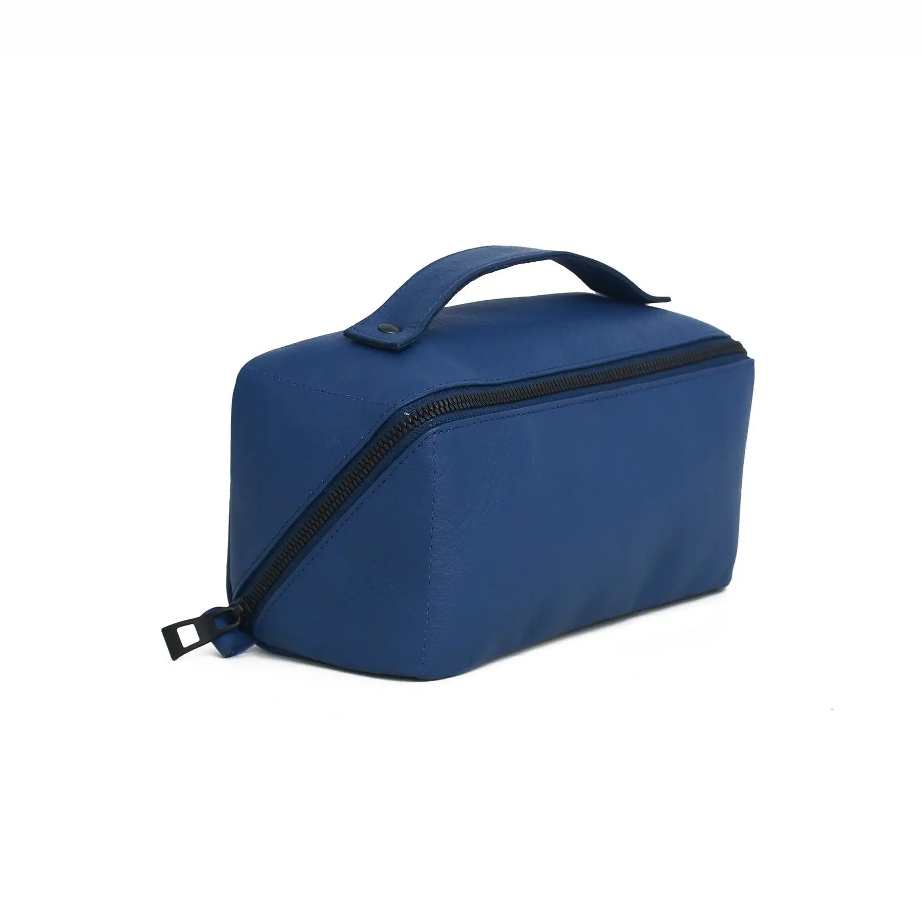 Premium Handmade Genuine Leather Travel Organizer – Luxury Toiletry Bag