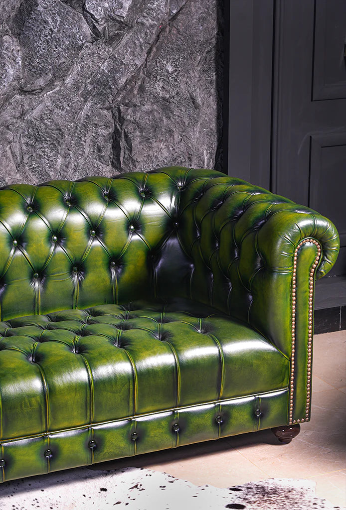 Waldon Chesterfield Leather Sofa – Handwaxed